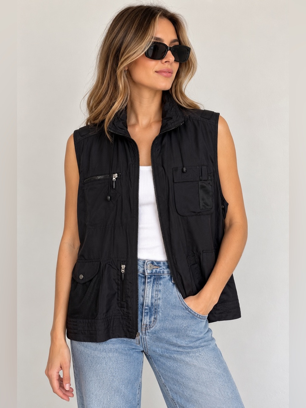 Diane Gilman Black 100% Silk Utility Cargo Vest Zip Front Size M Vintage